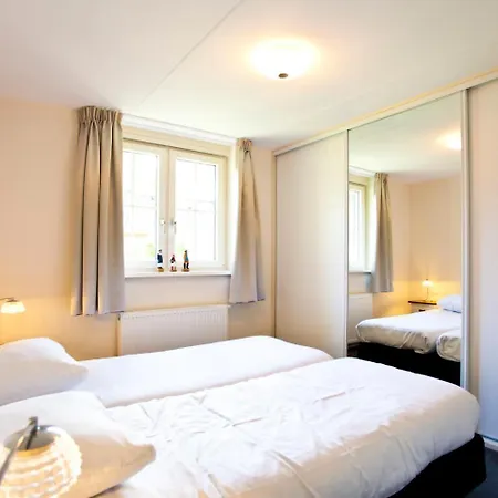 Holiday H8.28 Oosterhuizen
