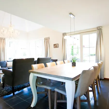 Holiday H8.28 Holiday home *
