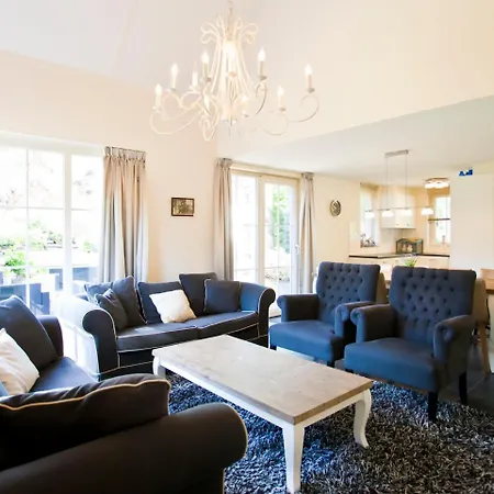 Holiday home Holiday H8.28